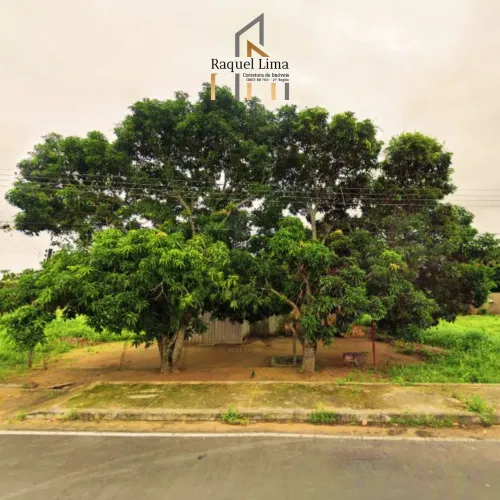 Terreno com Potencial de Esquina no Bairro Aeroporto 