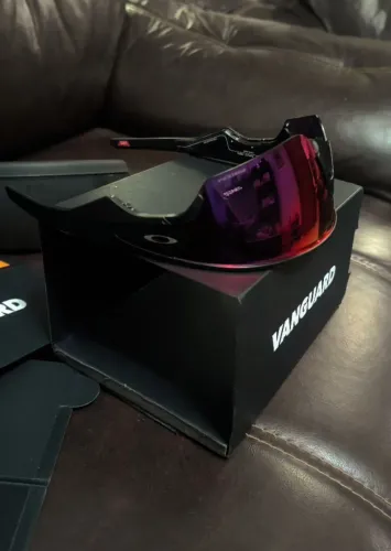 Óculos Oakley vanguard