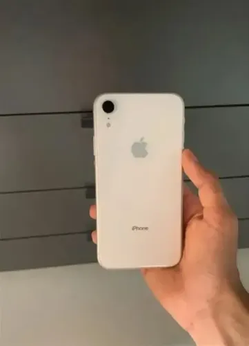 iPhone XR 64 GB Branco - Funcionando perfeitamente