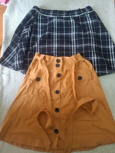 kit 2 saias shein xadrez e mostarda m