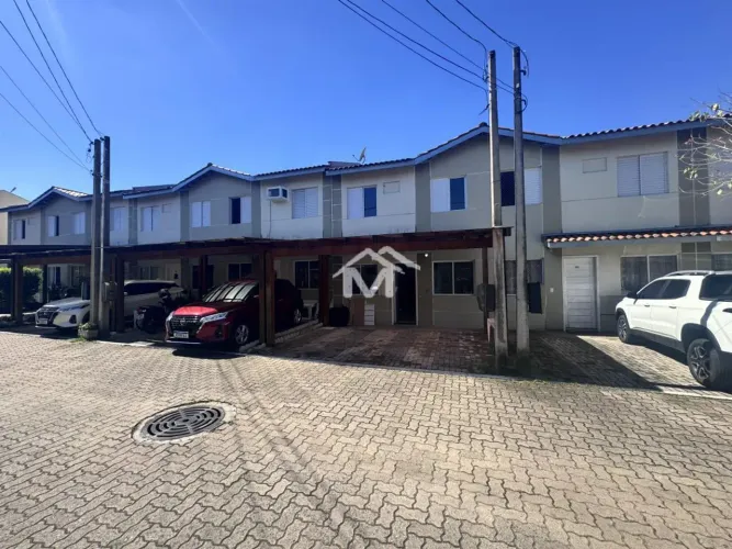 Casa em Canoas com segurança 24 horas e área de lazer completa - Alameda das Magnólias - I