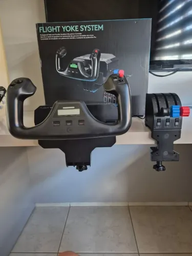 Flight yoke system Logitech