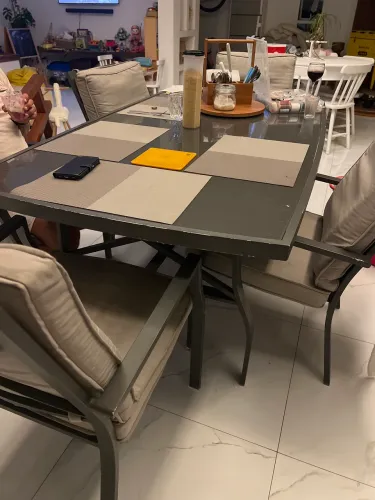 Mesa em alumínio francesa 