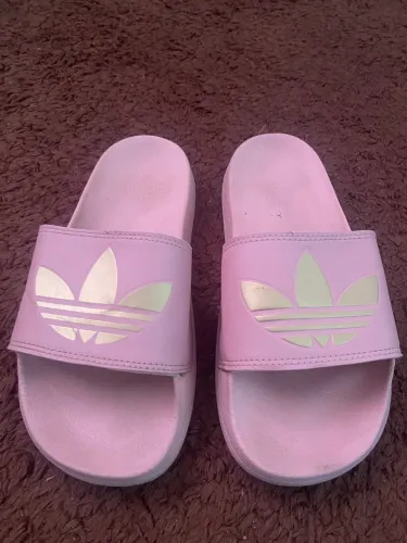 Chinelo Adidas 38