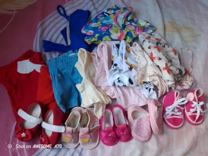 Lote bebê menina rn ao 9 meses
