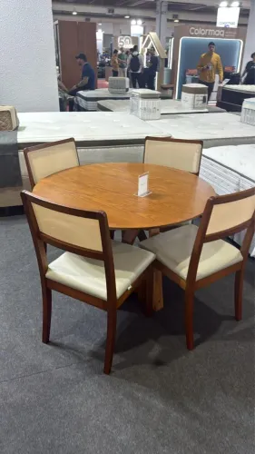 Mesa madeira