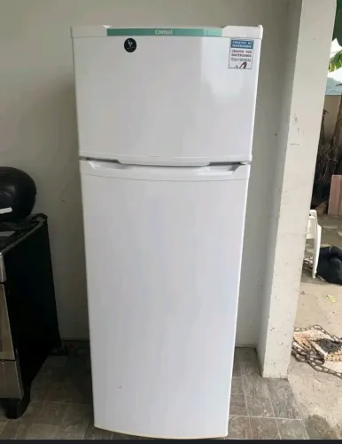Geladeira Consul gelo ssco