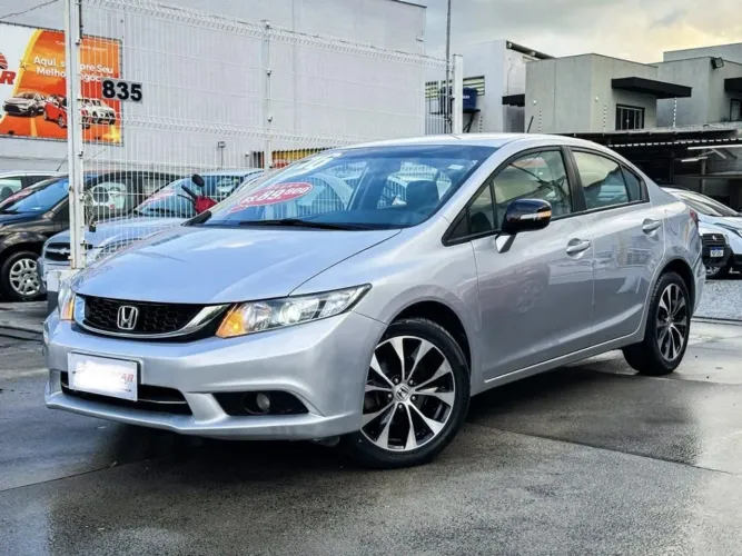 Honda Civic Sedan LXR 2.0 Flexone 16V Aut. 4P 2016