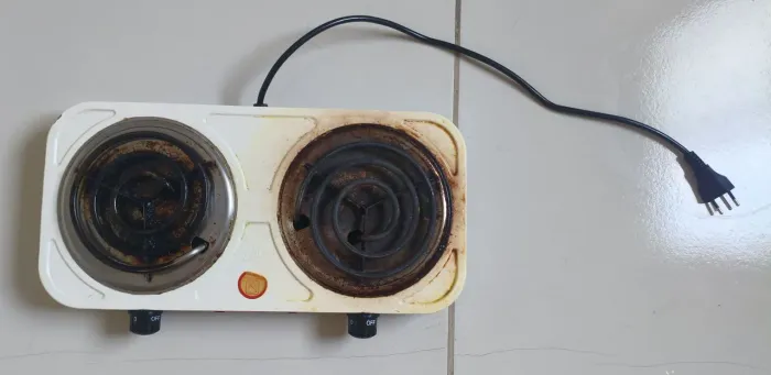 Fogão Elétrico Útil Eletro 220V (COM DEFEITO)