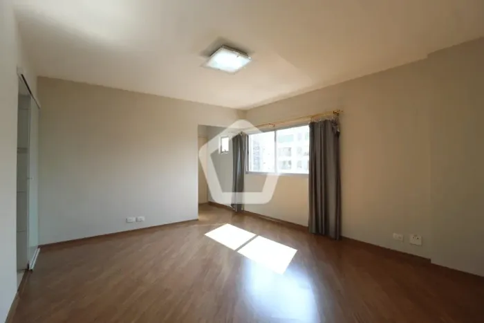 Apartamento em Moema com 3 quartos e 103m²