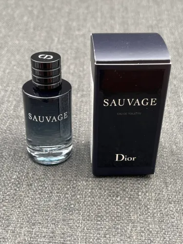perfume dior sauvage eau de toilette 10ml