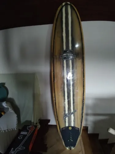 Prancha de Surf com capa e jogo de quilhas