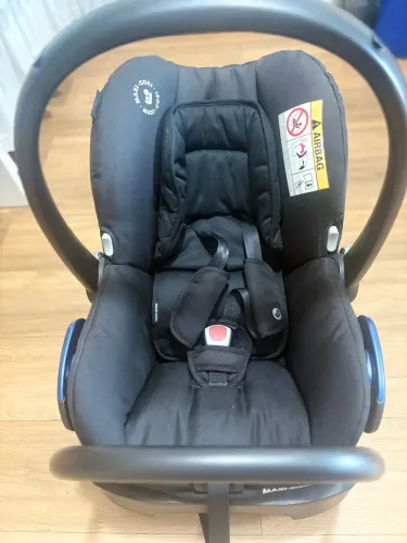 Bebê conforto com Travel System - Maxi Cosi