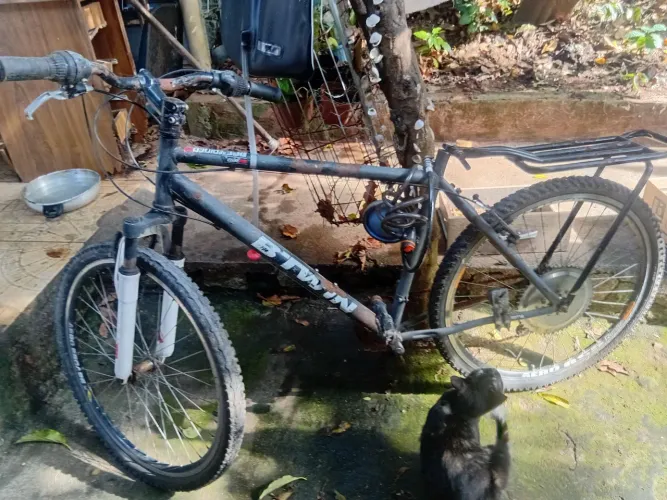 Bicicleta com defeito