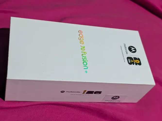 Motorola Edge 70 Fusion+ plus 5G 12GB/256GB roxo com nota fiscal 