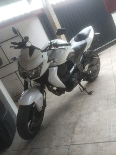Kawasaki Z 750 2010