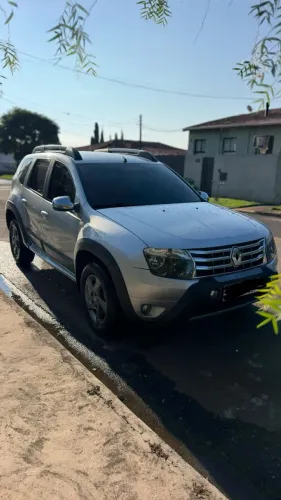 Renault Duster Dynamique 2.0 Hi-flex 16V Aut. 2014