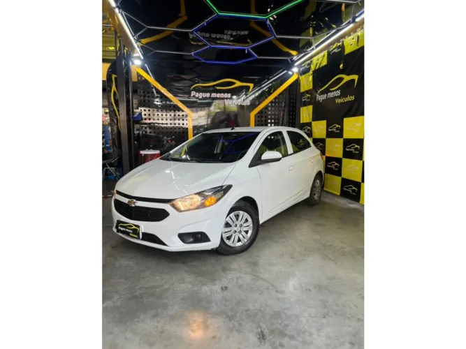 Chevrolet Onix SEDAN PLUS 1.0 12V MEC. 2018