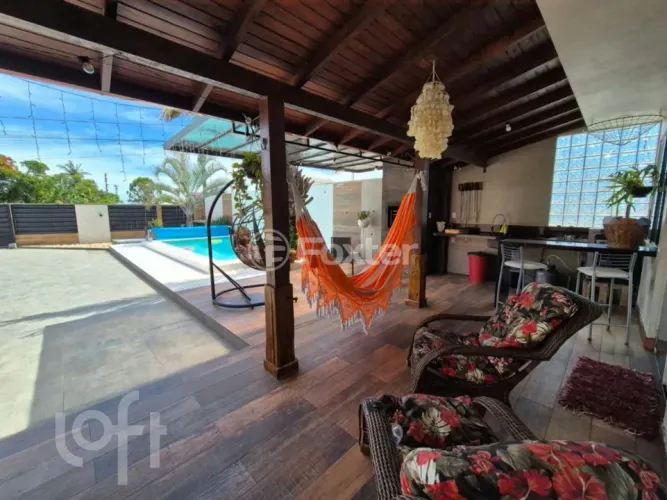 Casa à venda Rua Nativa, Praia do Sonho (Ens Brito) - Palhoça