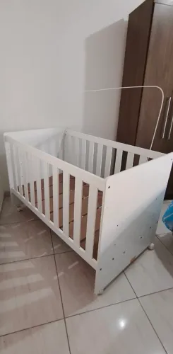 Berço modelo 3 em 1 + colchão