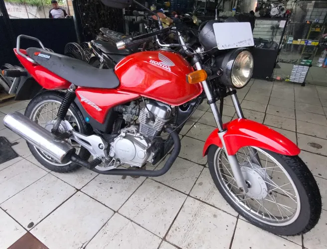 Titan 150 Sport 