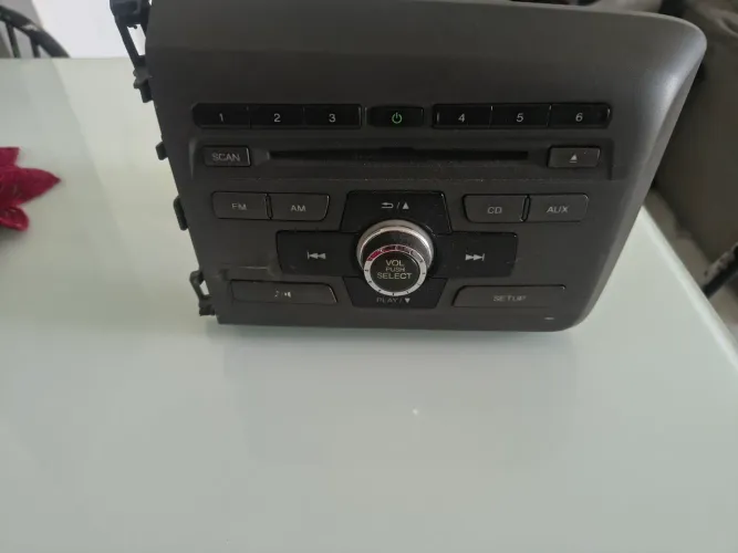 Rádio original Honda civic g9