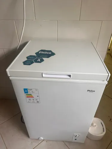 Freezer Philco 100 litros semi novo