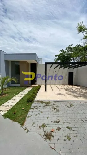 Casa no Condomínio Trilhas do Sol