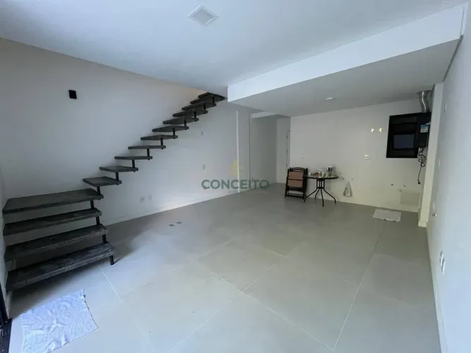 Apartamento a Venda, Garden Duplex - 2 Dormitórios - Santo Antonio de Lisboa - Florianópol