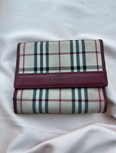 Carteira Burberry