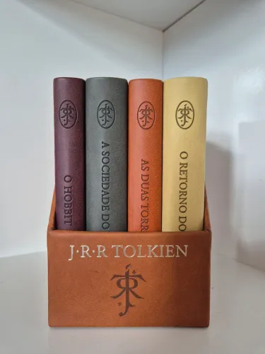 Box Pocket Luxo de O Senhor dos Anéis + O Hobbit