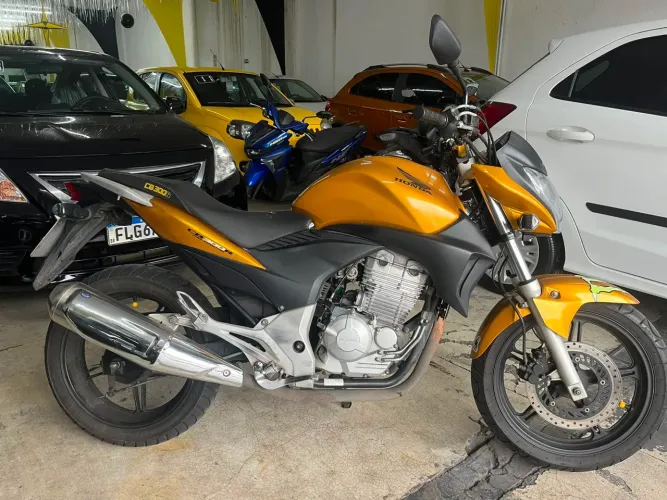 CB300R OPORTUNIDADE!