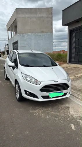 Ford Fiesta Titanium 1.6 16V Flex Mec. 2014