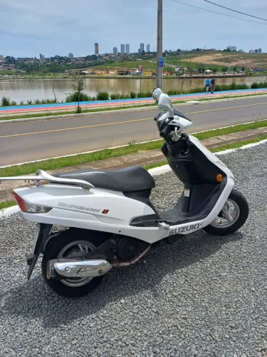 Suzuki Burgman 125 i 2012