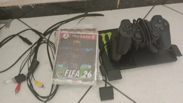 ? PLAYSTATION 2 À VENDA ?