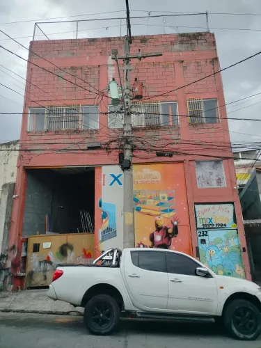 Galpão logístico para locação em Vila Celeste, 400m²