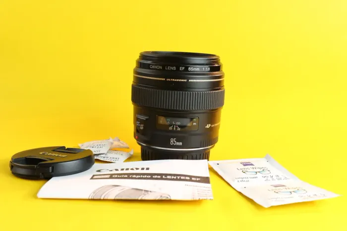 Canon EF 85mm USM