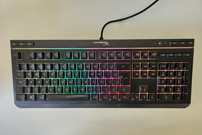 Teclado HyperX Alloy Core