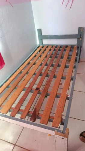 DOAÇÃO Cama infantil 1,70