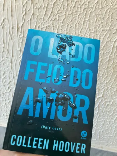 livro o lado feio do amor colleen hoover