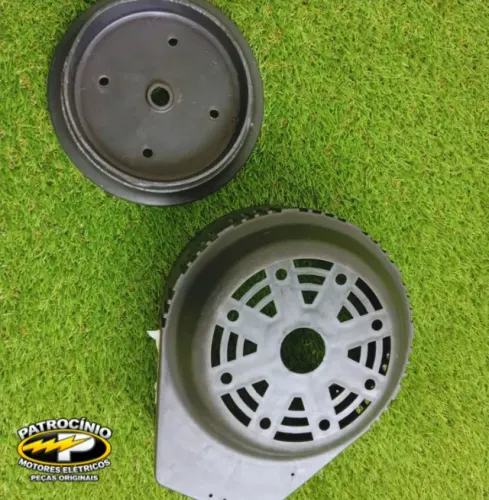 Kit Carenagem Do Motor Trapp 2122814 E Flange P/ Cortador De Grama