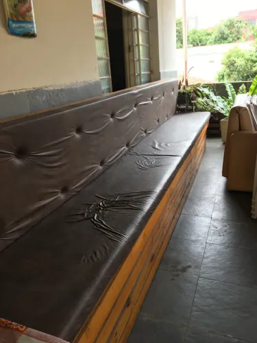 SOFÁS PARA VARADA E BAR