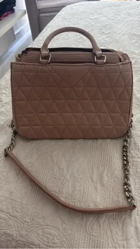 Vendo bolsa Schutz