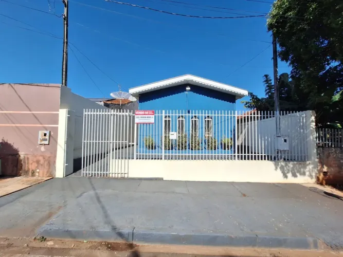 Sala Comercial para Venda em Porecatu, Centro, 2 banheiros