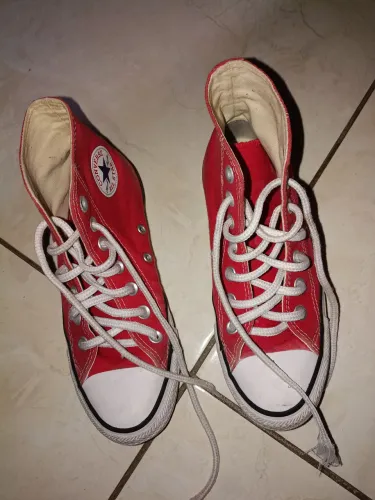 Tênis allstar R$ 65,00