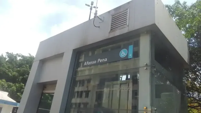 HIPPER OPORTUNIDADE NA TIJUCA !!! COLADO NO METRÔ !!!
