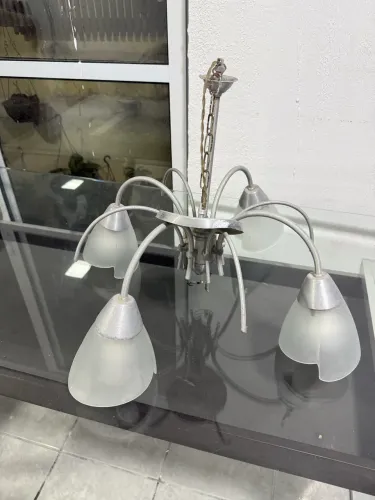 Vendo lindo abajur para embelezar seu ambiente