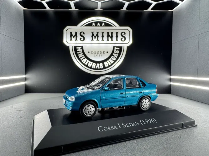 Miniatura Chevrolet Corsa I Sedan 1996 1/43 Chevrolet Collection Série Ouro