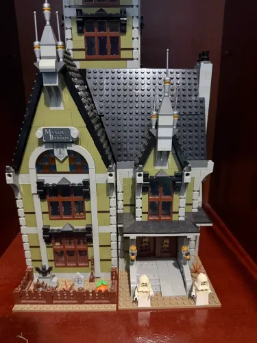 Casa Mal-Assombrada 10273 (3.231 Peças)