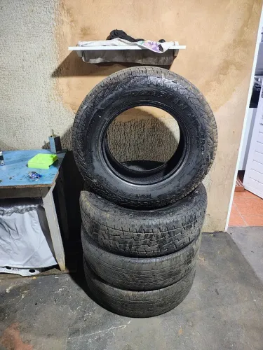 pneu 245/70/16